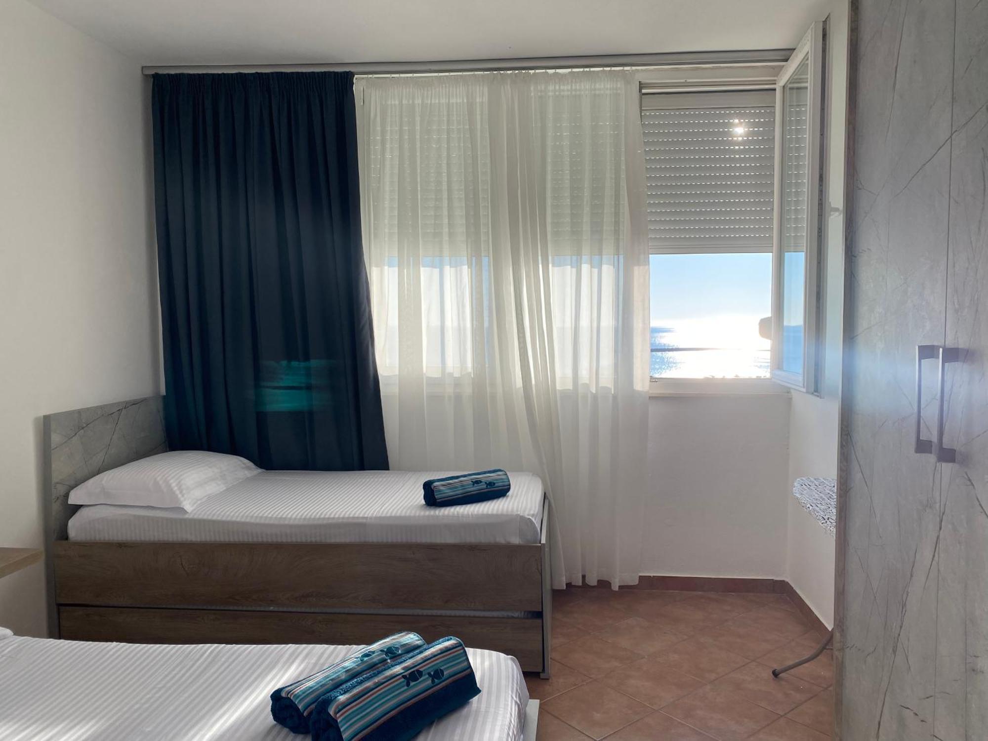 Kenza Apartment Shengjin Bagian luar foto